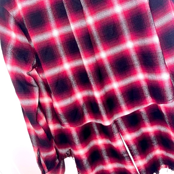 Bella Dahl Red Plaid Frayed Flannel Shirt LIKE NEW - Picture 10 of 16
